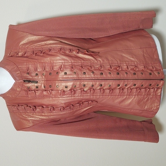 Peter Nygard Women's Genuine Leather Jacket - Picture 1 of 16